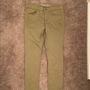 Khaki American Eagle Jeggings